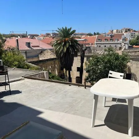 Apartamento Com Terraco E Churrasqueira Apartment *